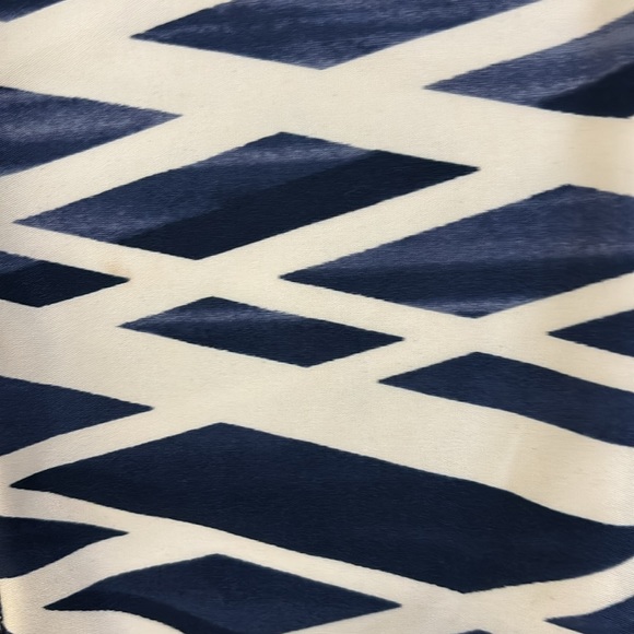 Athletic collection Size S With cool Navy and white design - Picture 7 of 9